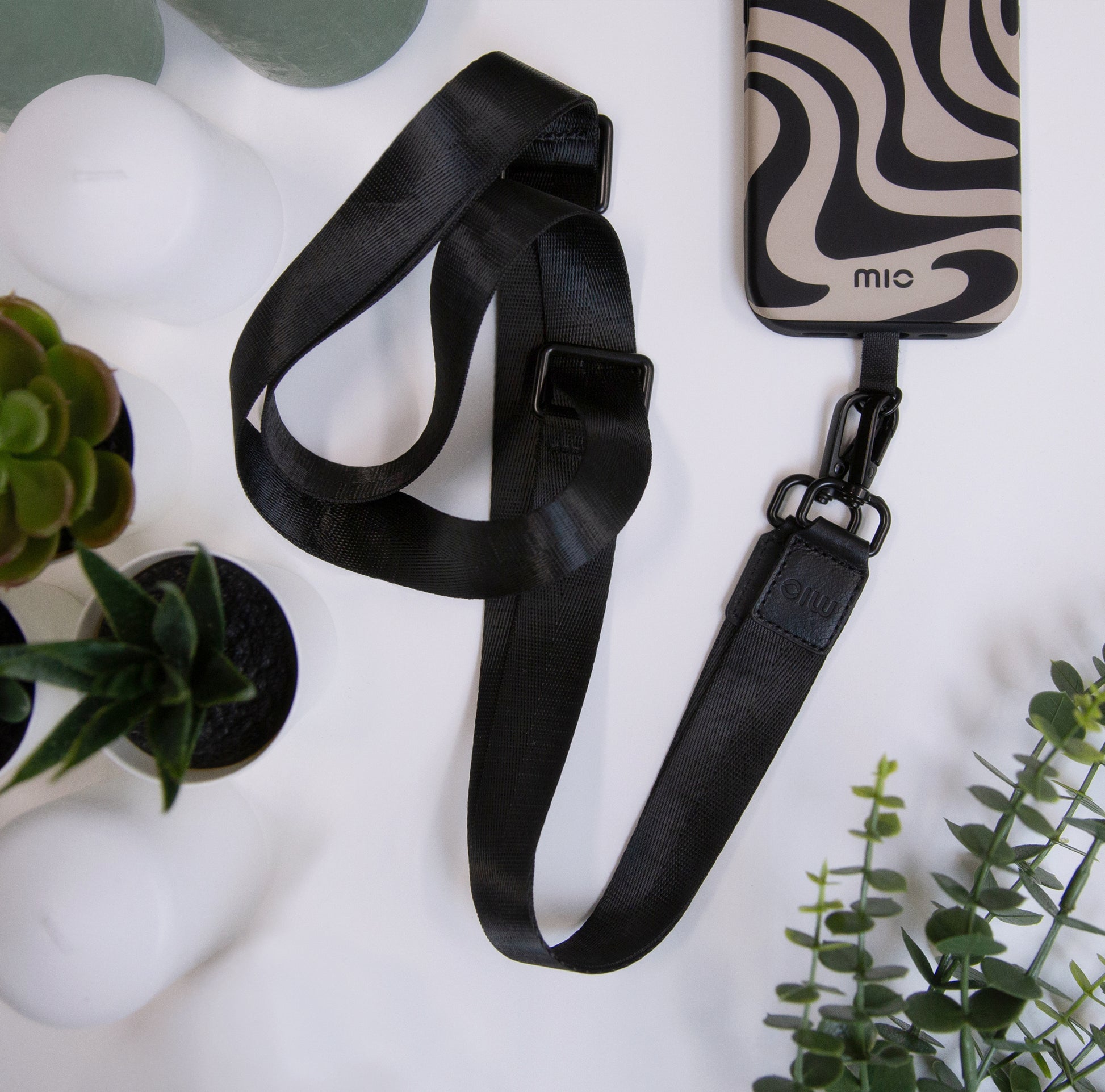 Mio By Mobilize Mio Lanyard Black