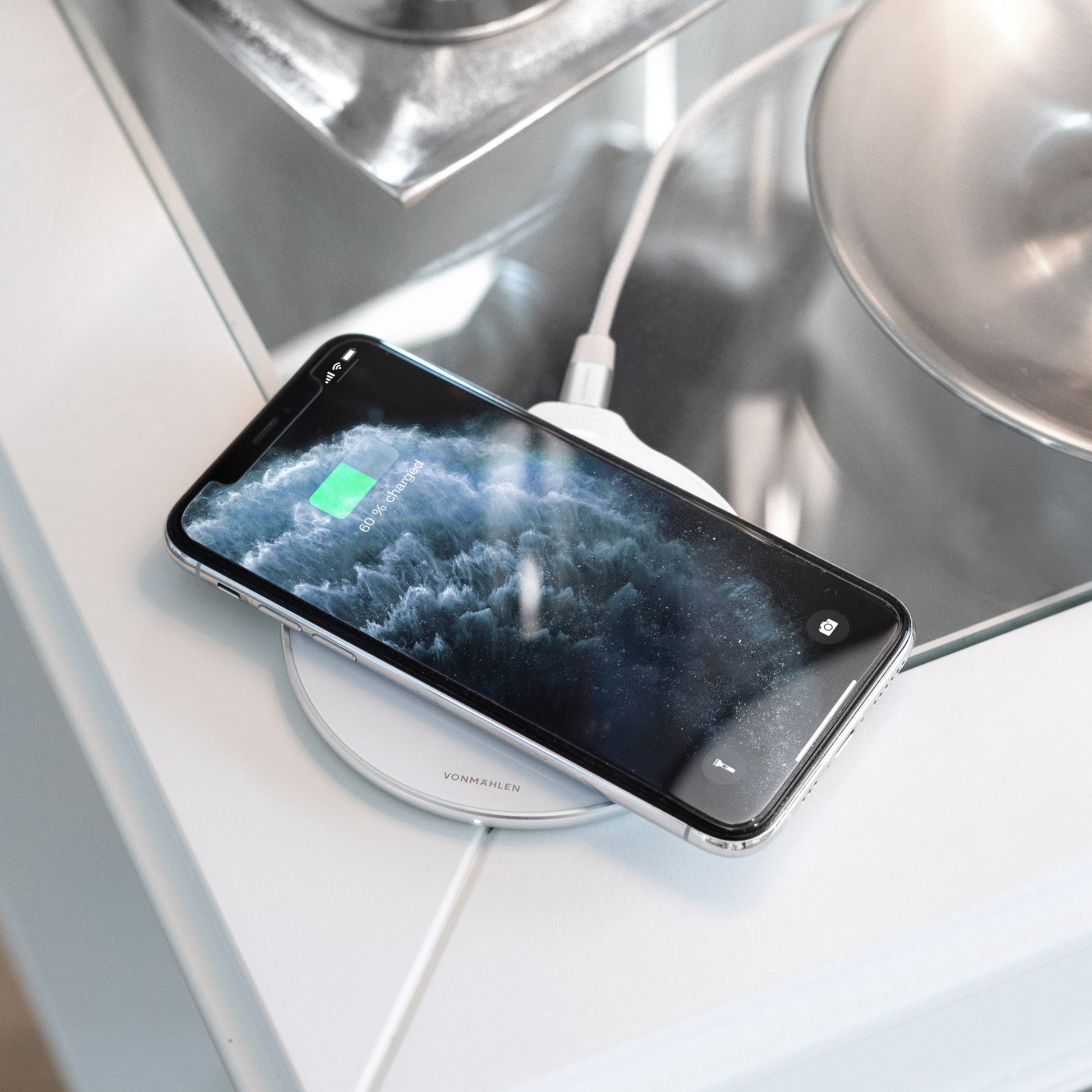 Vonmählen Aura Wireless Charging Pad Glass 7.5W/10W/15W Cool Grey/Rose Gold