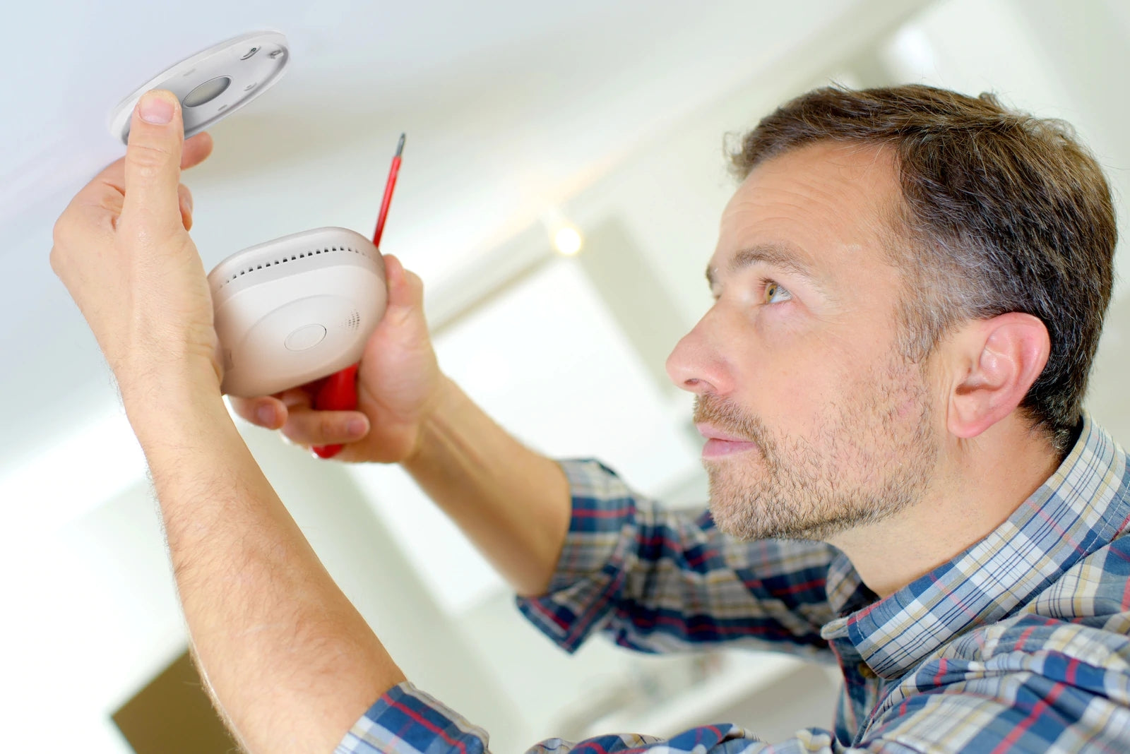 Alecto Smart Wifi Smoke Detector White