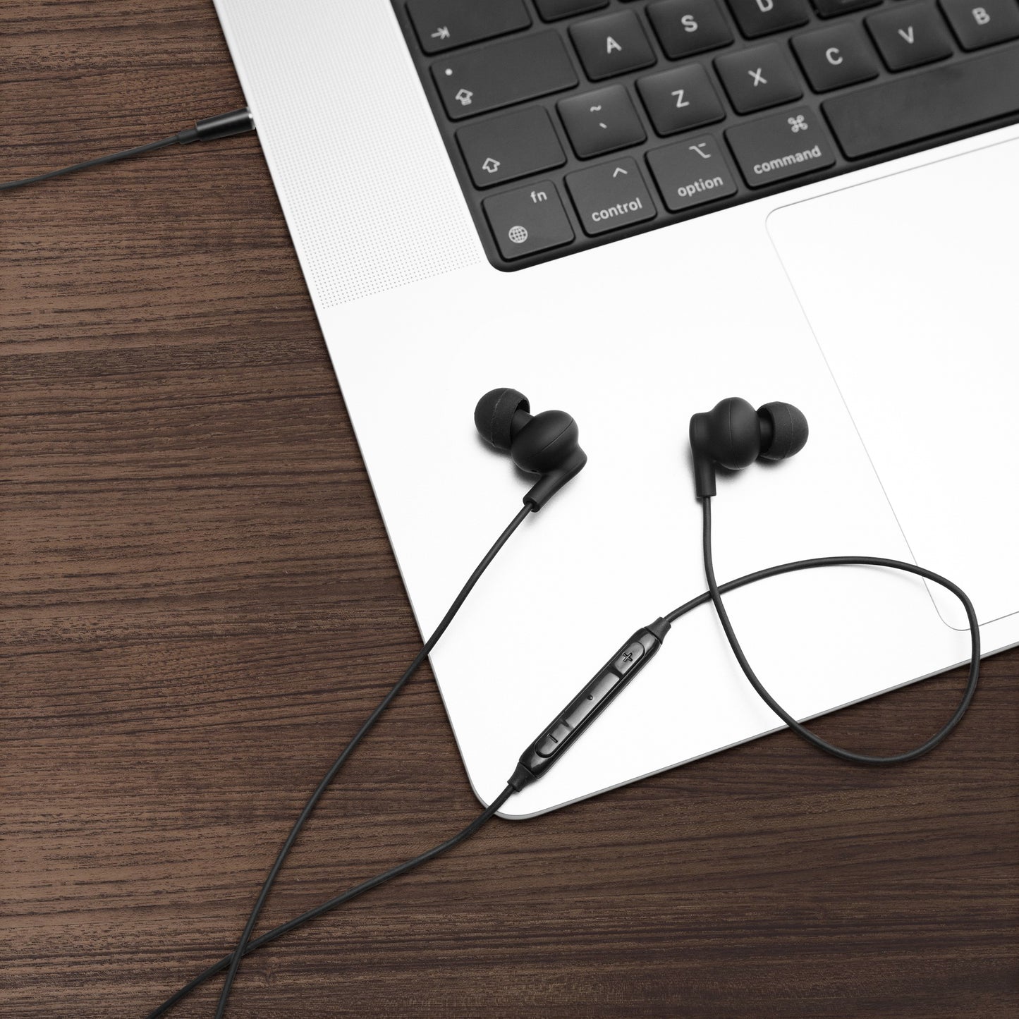 Mobilize In-Ear Stereo Headset With Remote 3.5Mm Black