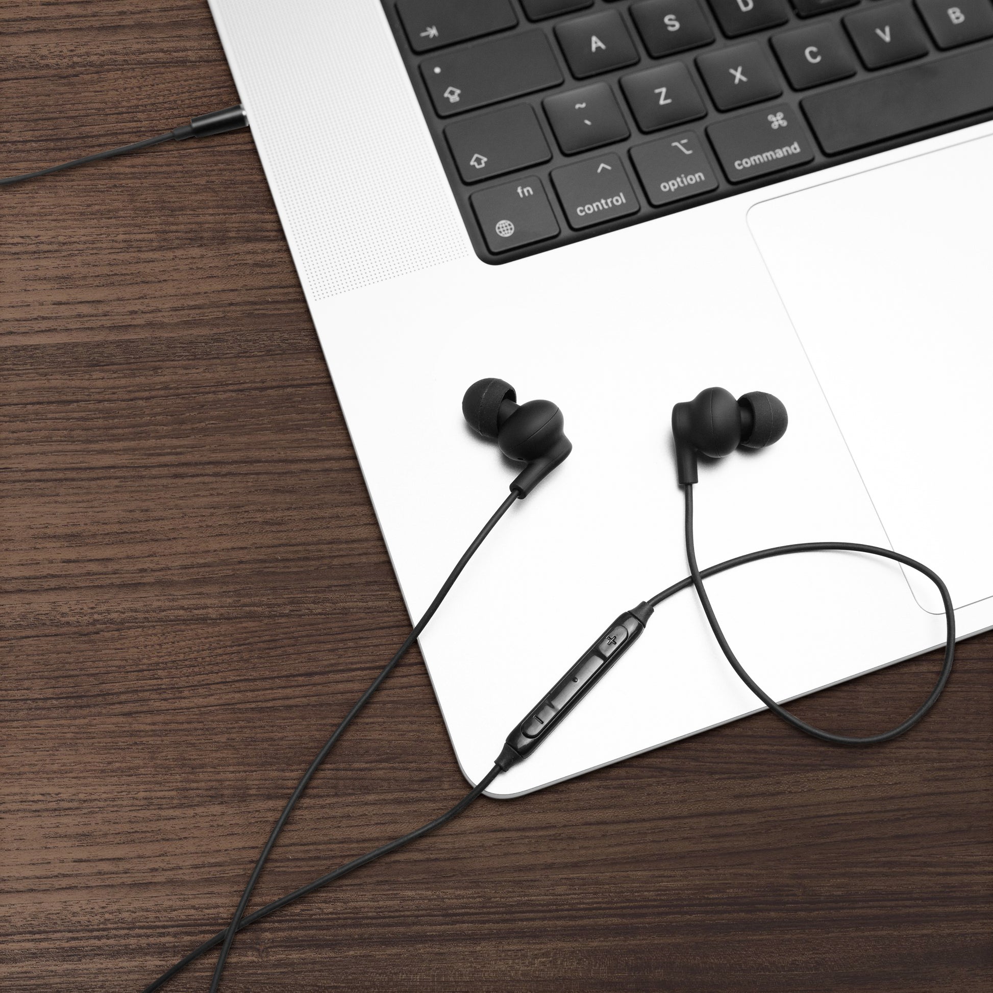 Mobilize In-Ear Stereo Headset With Remote 3.5Mm Black
